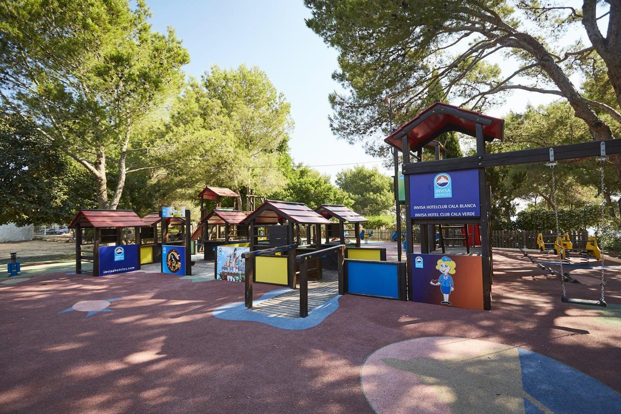 Invisa Hotel Club Cala Blanca Playa DPlaya Des Figueral Екстериор снимка